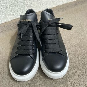 Alexander McQueen sneakers size 39 AUTHENTIC
